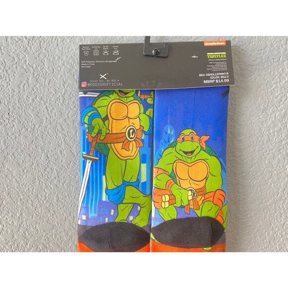 New Teenage Mutant Ninja Turtle Odd Sox Size 6-12 Soft Fun Fall/Winter Socks - Picture 4 of 5